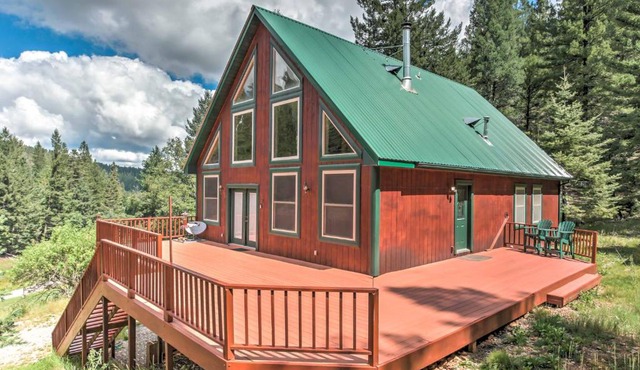 Cloudcroft Home w/Spacious Stargazing Deck!