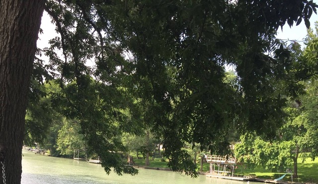 Come Relax at our Water Front Property on Lake Placid.