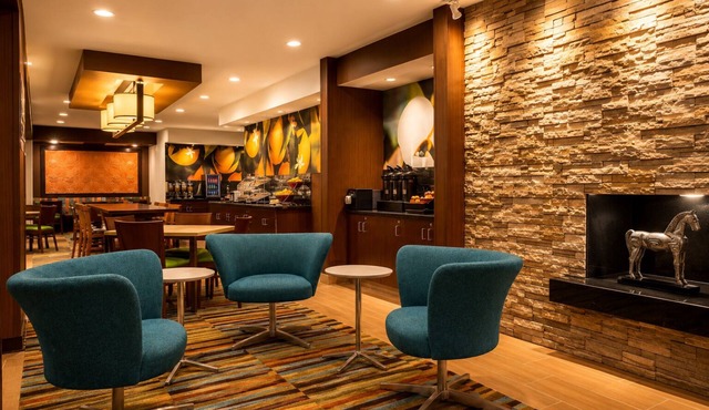 Comfort Inn & Suites Texas City I-45