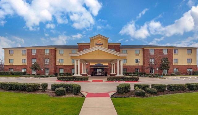 Comfort Suites Ennis