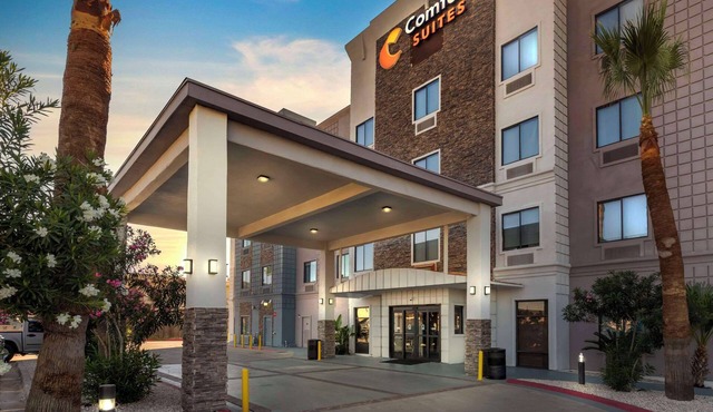 Comfort Suites Laredo - Nuevo Laredo