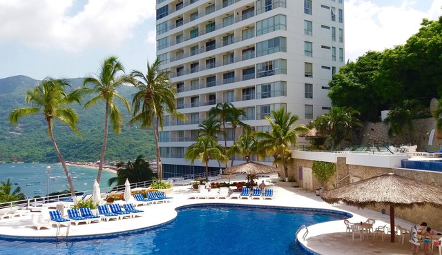 Condominio Torreblanca Cabo Marquez