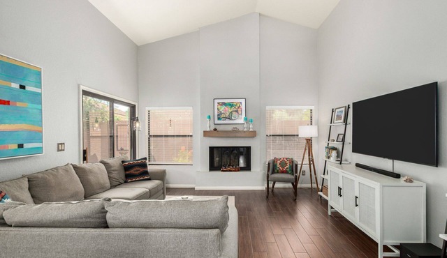 Cool & Comfy Tucson Summer Retreat w/Yard