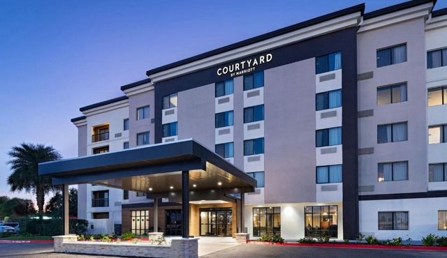 Courtyard by Marriott Laredo