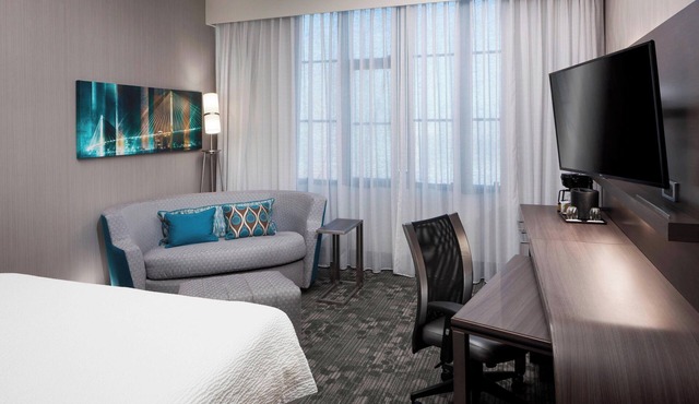 Courtyard by Marriott Omaha Downtown in Omaha