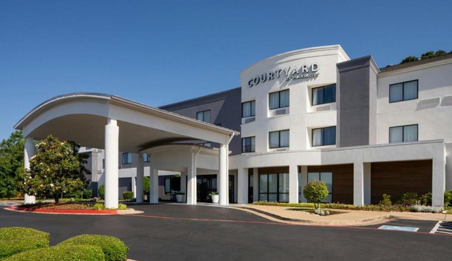 Courtyard by Marriott Texarkana