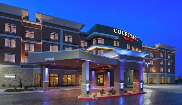 Courtyard San Angelo