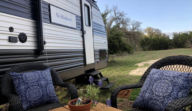 Cozy Caravan in Texas for Romantic Getaways to Nature