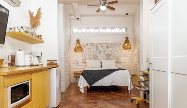 Cozy studio with private patio
