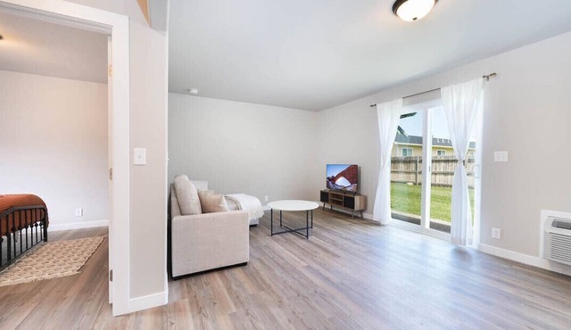 Cozy Updated Apartment Walking Distance to Downtown Fruita in Fruita