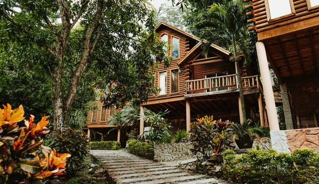 Cumbres Hotel y Cabañas