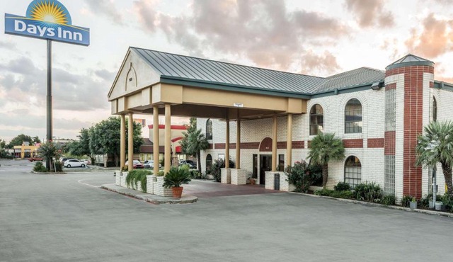 Days Inn by Wyndham New Braunfels