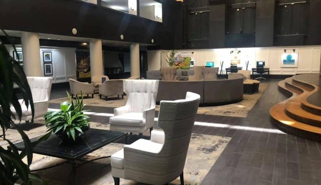 DoubleTree by Hilton Memphis Downtown