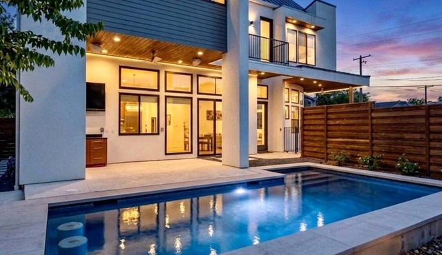 East Austin Modern Luxury + Private Pool - Charlene!