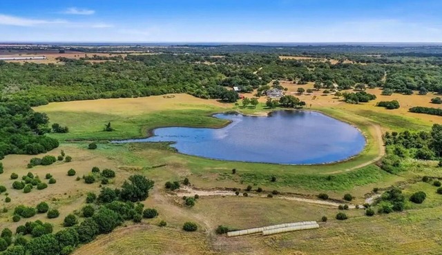 [Eclipse Amenities Included]142 Acre Ranch Glamping Tent 5