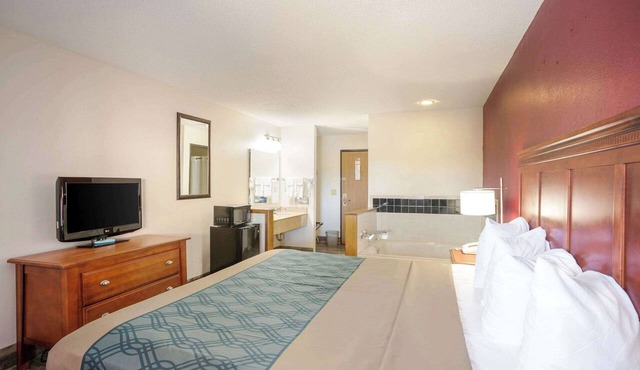 Econo Lodge Cedar Rapids South in Cedar Rapids