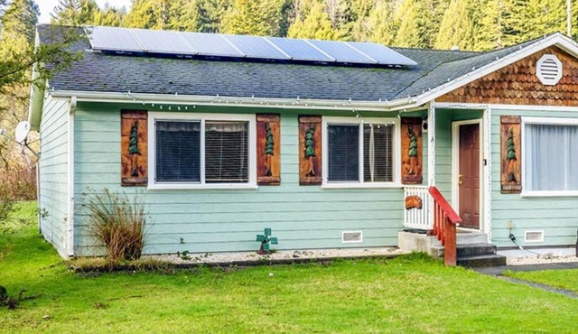 Elk Meadow Cabins 13A Bears Den Suite