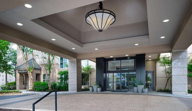 Embassy Suites by Hilton Memphis East Germantown Area