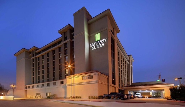 Embassy Suites Dallas - Park Central Area