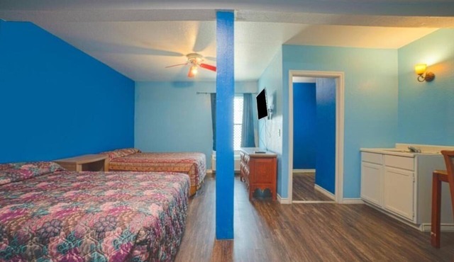 Escape Unit Parking Included Close To North Packery Beach And Local Attractions