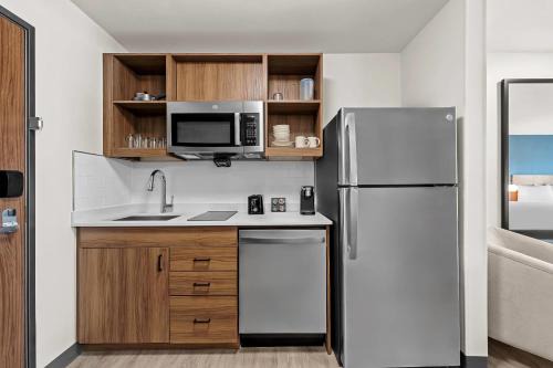 Everhome Suites Brownsville