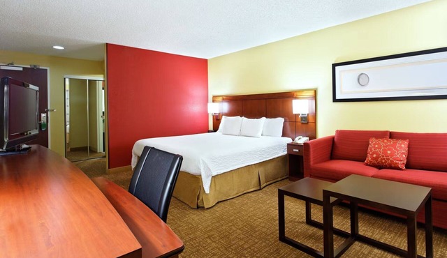 Experience Comfort in Budget-friendly Unit Close to NRG Stadium | Free Parking