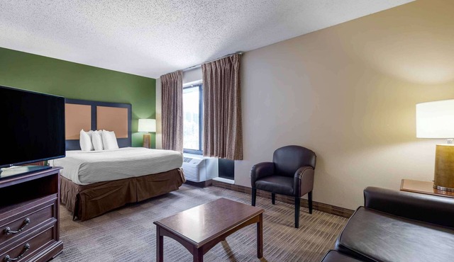 Extended Stay America Select Suites Dallas Farmers Branch