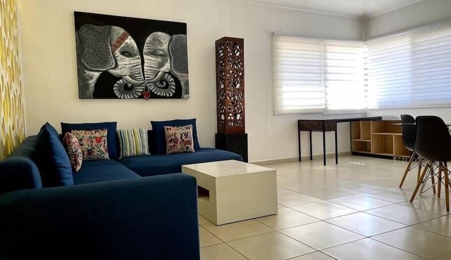 Fantastic Condo in Versalles 3 blocks to the beach