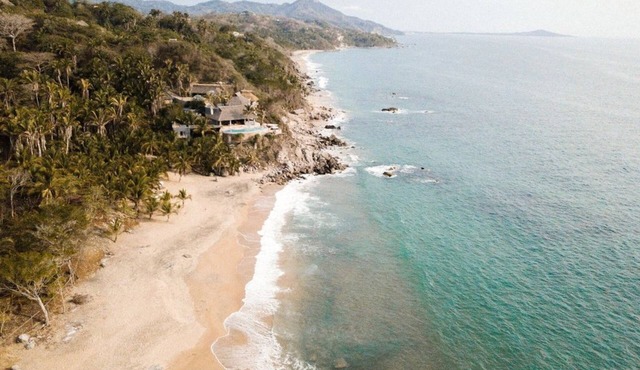 Florence Sayulita