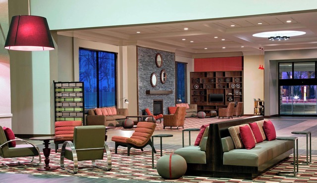 Four Points by Sheraton Bentonville