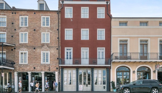 French Market Inn