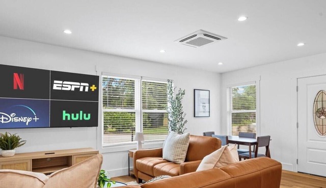 Freshly Renovated 2BR in E Austin High End Finishes Near Downtown Nightlife