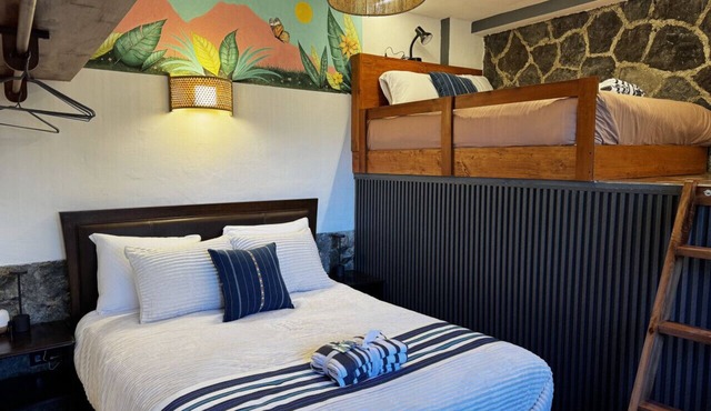 Garden Gathering Room