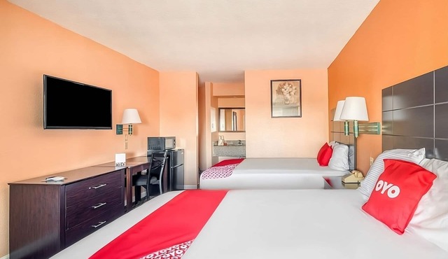 Gateway to Texas Adventure! 3 Pet-friendly Units, Free Parking!