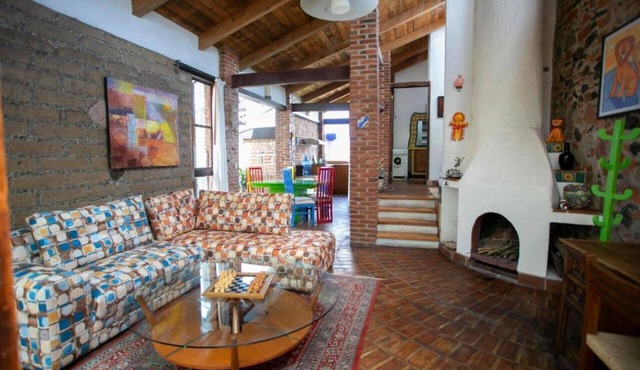 Gaudi Loft cerca de la Pirámide | Desayuno incluido