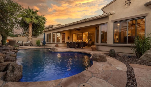 Gilbert 4BR Villa|Heated Pool+Games|Sleeps 12