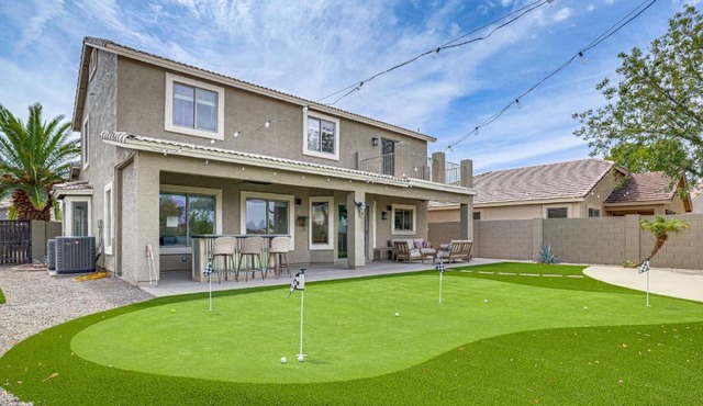 Golf View, Pool Access! Updated Queen Creek Home in Queen Creek