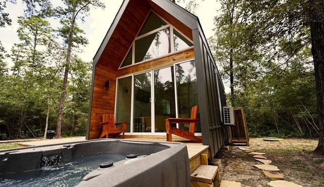Gorgeous Cozy Cabin in Montgomery, Texas
