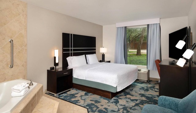 Hampton Inn Austin/Oak Hill