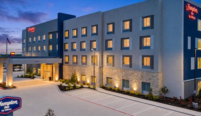 Hampton Inn By Hilton Wharton