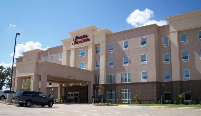 Hampton Inn & Suites Denison