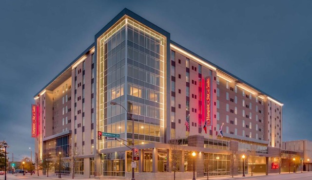 Hampton Inn & Suites Fort Worth Downtown