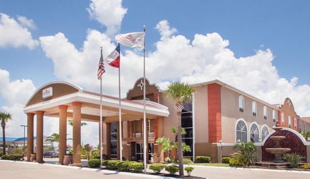 Hawthorn Extended Stay by Wyndham Corpus Christi