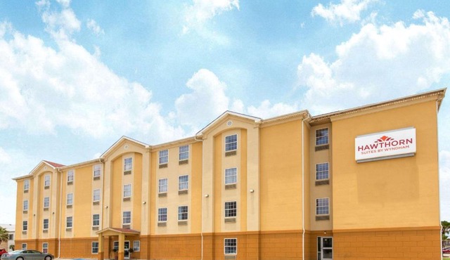 Hawthorn Extended Stay by Wyndham Corpus Christi Padre Isle
