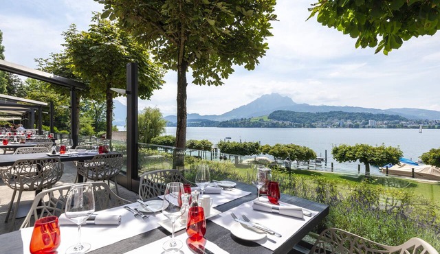 HERMITAGE Lake Lucerne - Beach Club & Lifestyle Hotel in Lucerne