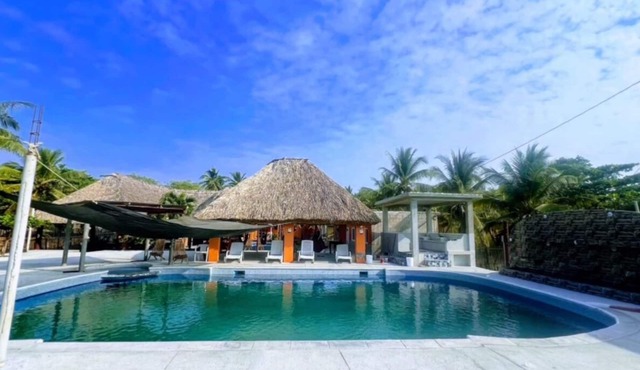 Hidden Paradise Beach Jiote
