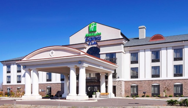 Holiday Inn Express & Suites Covington by IHG