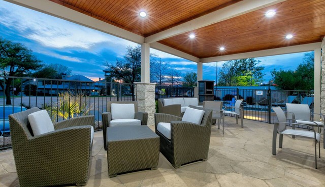 Holiday Inn Express & Suites Dallas Park Central Northeast by IHG