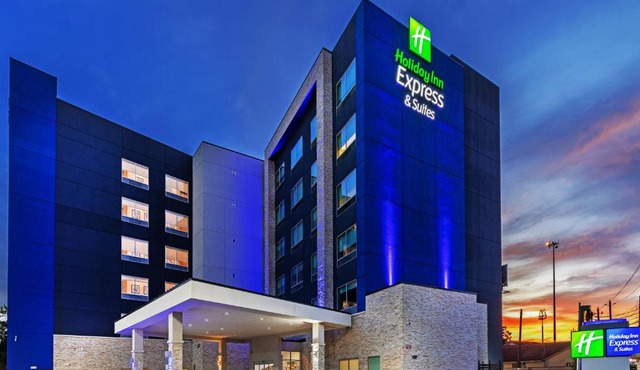 Holiday Inn Express & Suites - Houston - Downtown North by IHG