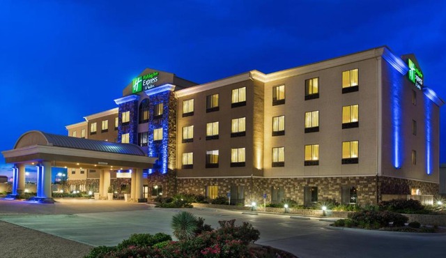 Holiday Inn Express & Suites Midland South I-20 by IHG